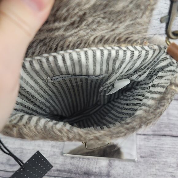 NWT CROSSTREE LANE Fur Leather Convertible Crossbody Bag Purse Phone - Picture 4 of 9